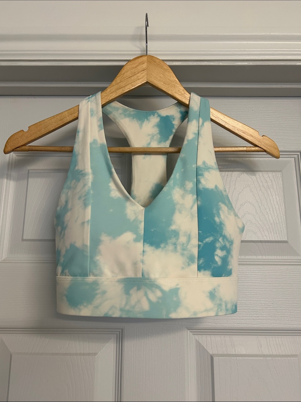 {Fabletics} On The Go racerback sports bra